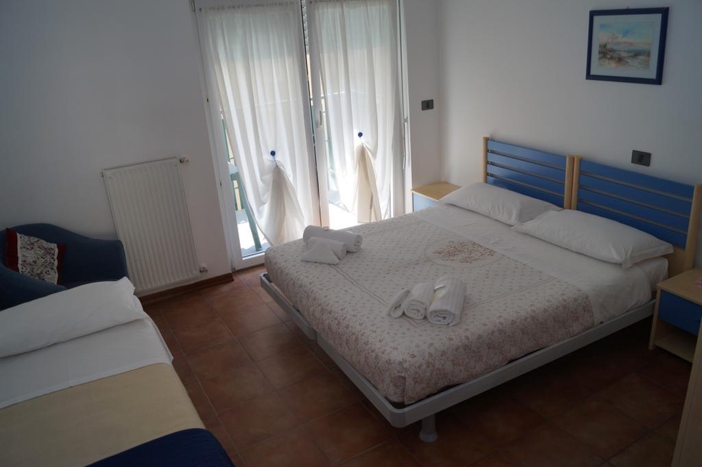 Residence Vivere Astra ตรีเอสเต ภายนอก รูปภาพ